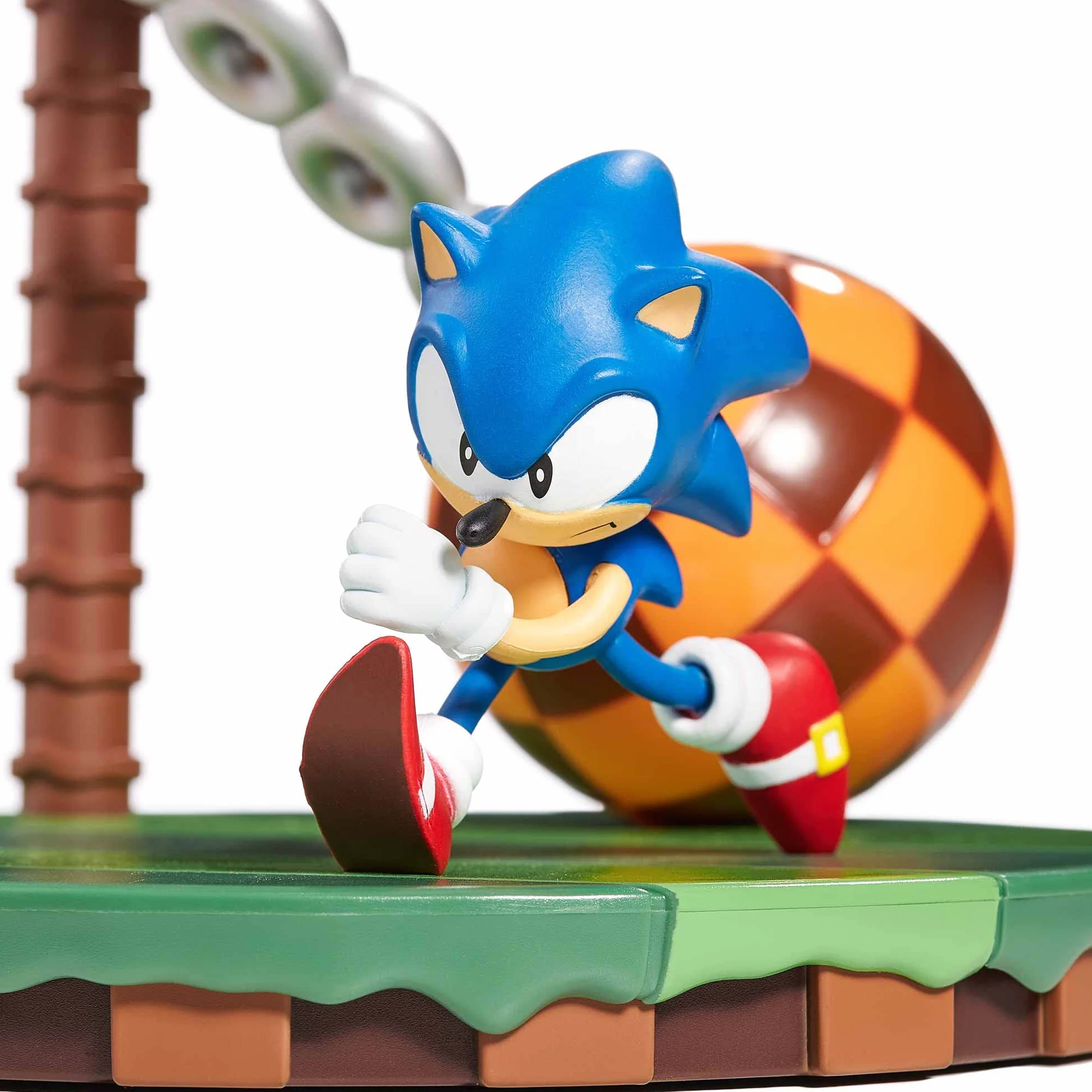 Numskull Sonic 30th Anniversary - Sonic vs Dr. Eggman (24cm) Diorama Statue (5056280431640)