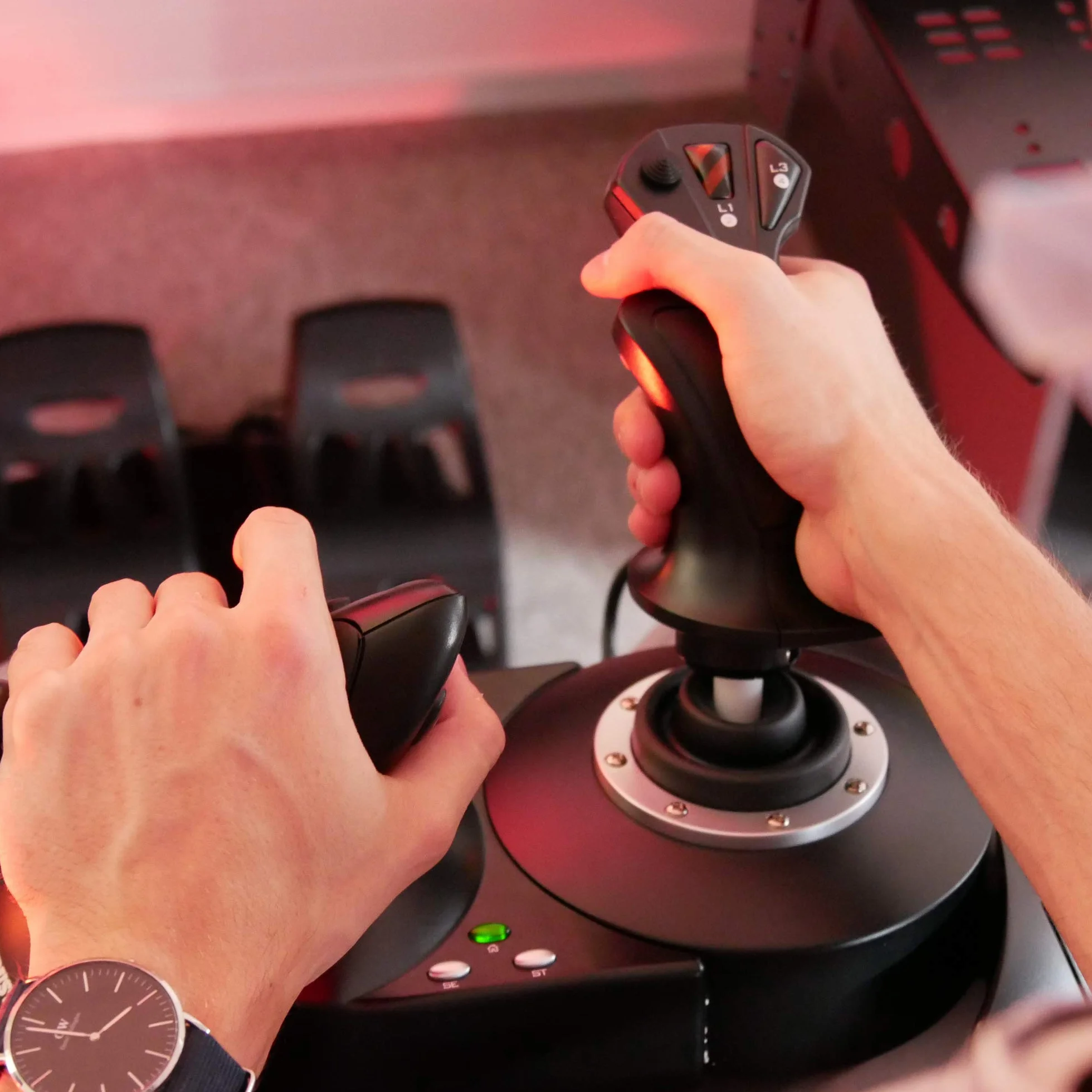 Thrustmaster T.Flight Hotas X - Joystick y Maneta de Control para Simuladores de Vuelo, Precisión Avanzada, Compatible con PC, Ideal para Microsoft Flight Simulator y Juegos de Aviación