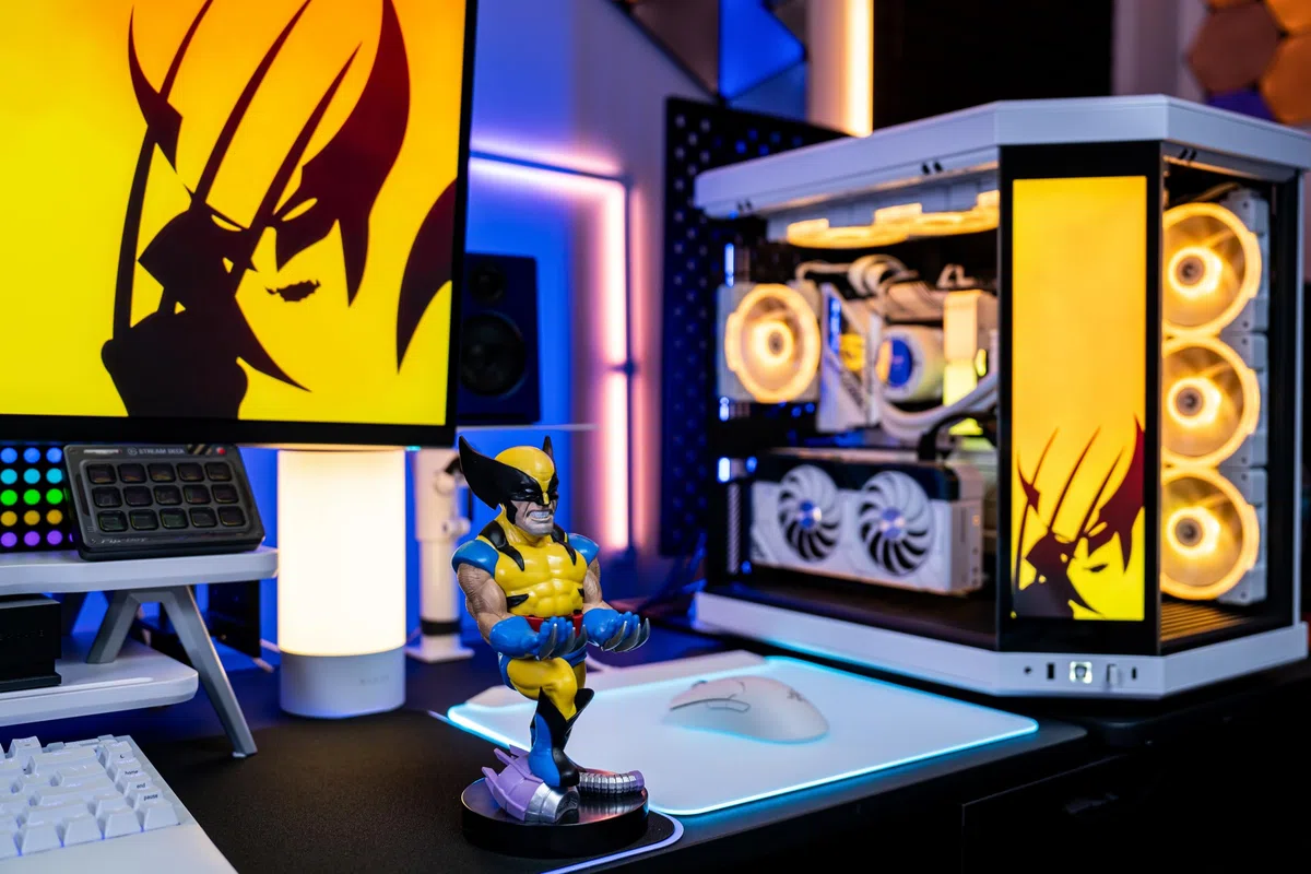 Cableguys Marvel Wolverine Soporte Mando y Movil - Figuras Soporte para movil y Mando, Compatible con Xbox, PlayStation y la mayoría de mandos estándar, Accesorios Escritorio para Setup Gaming