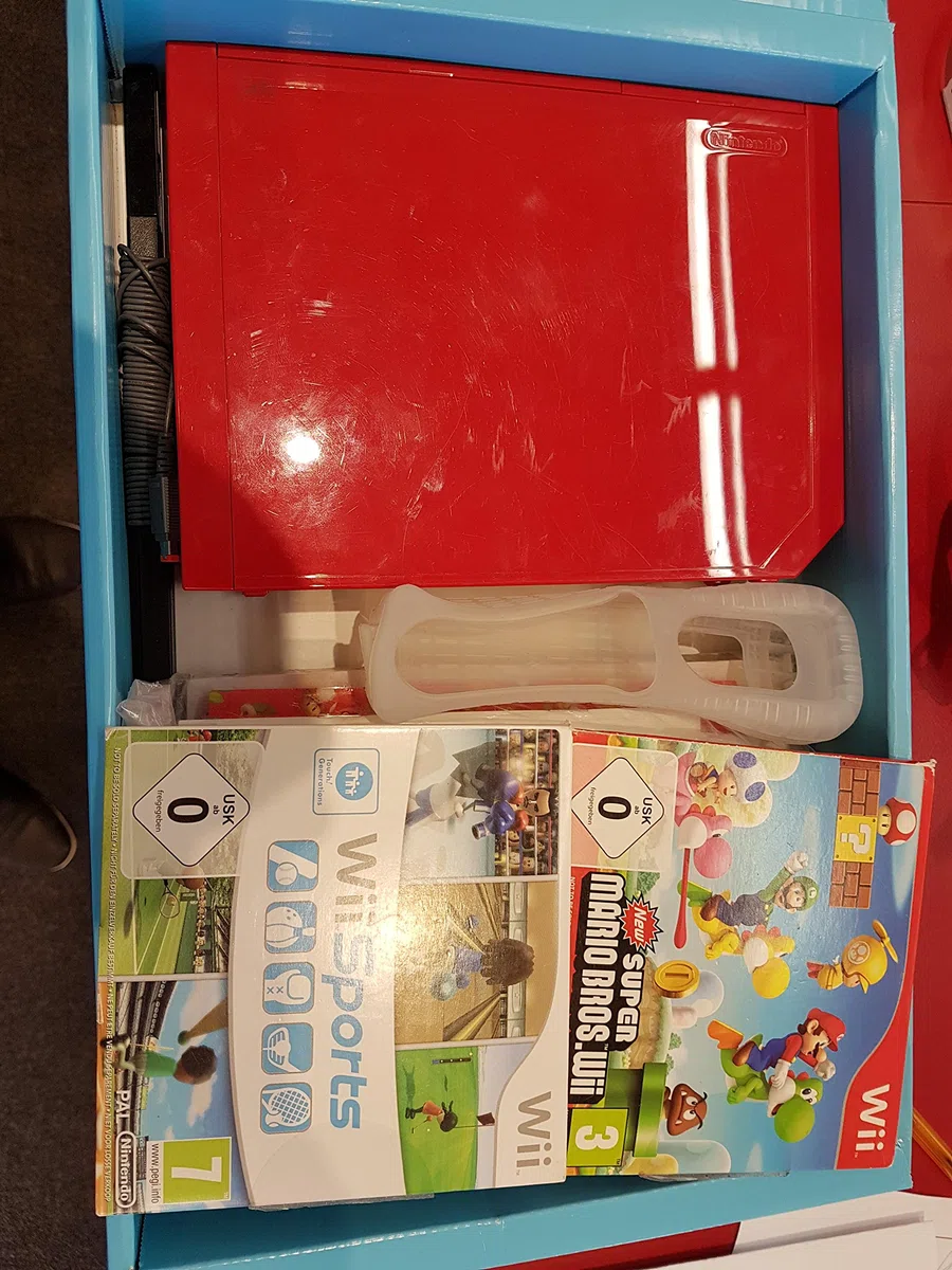 Nintendo Wii New Super Mario Bros Pack - juegos de PC (IBM PowerPC, 512 MB, SD, DVD, 2, 1) Rojo